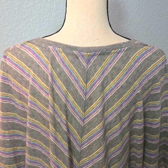 DEMOCRACY Dolman Sleeves Tie Front Top Sz XL Chevron Print In Gray Purple Yellow - Picture 7 of 11